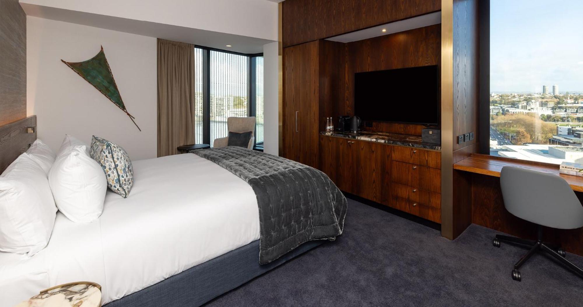 Horizon By Skycity Auckland Exterior photo A bedroom at the hotel