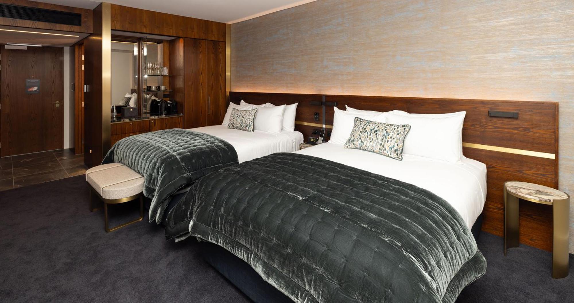 Horizon By Skycity Auckland Exterior photo A bedroom at The Ivy Collection